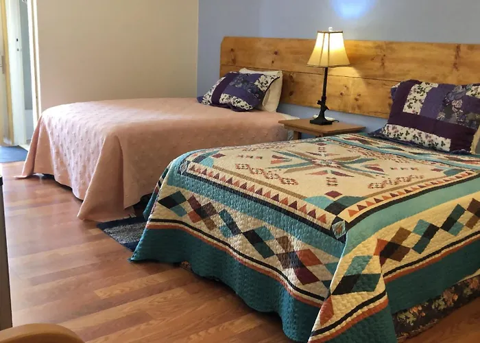 Lake Country Inn