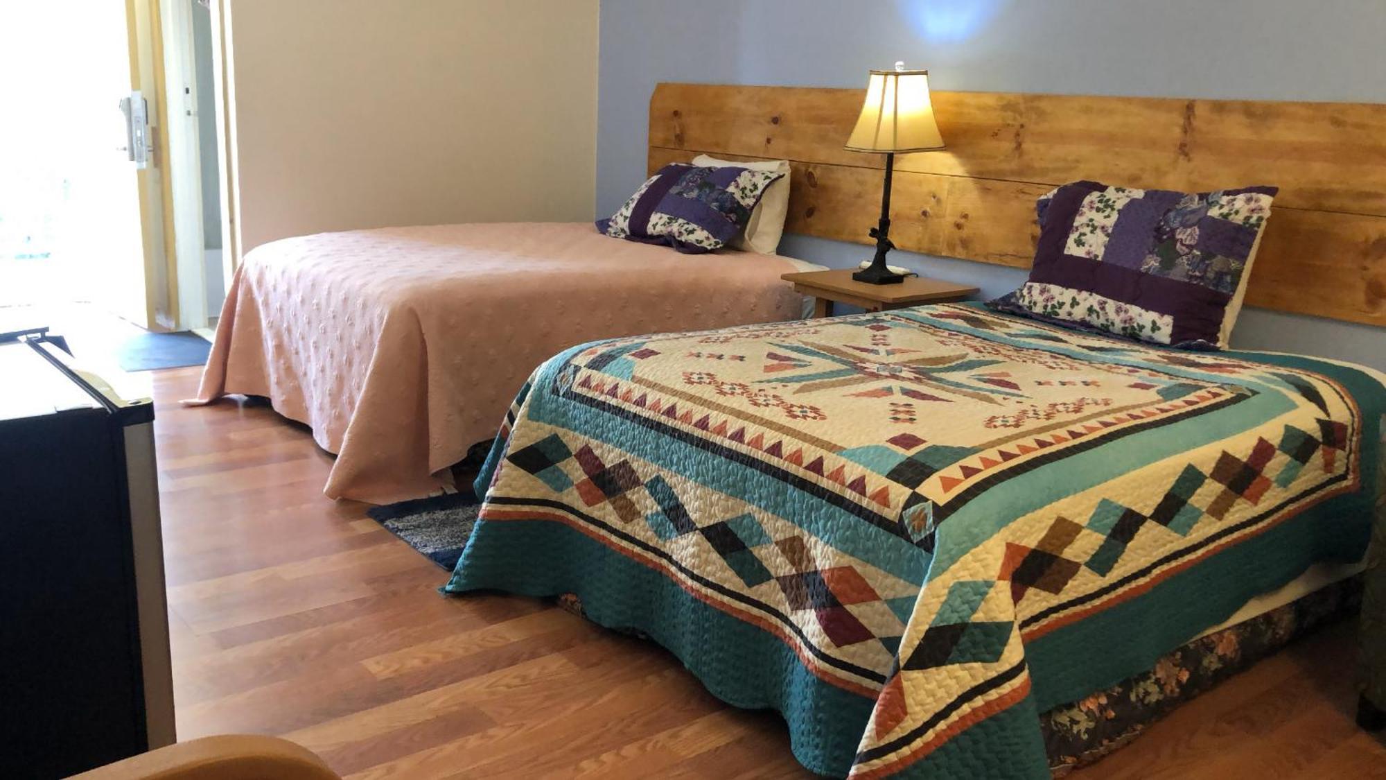 Country Motel 2*