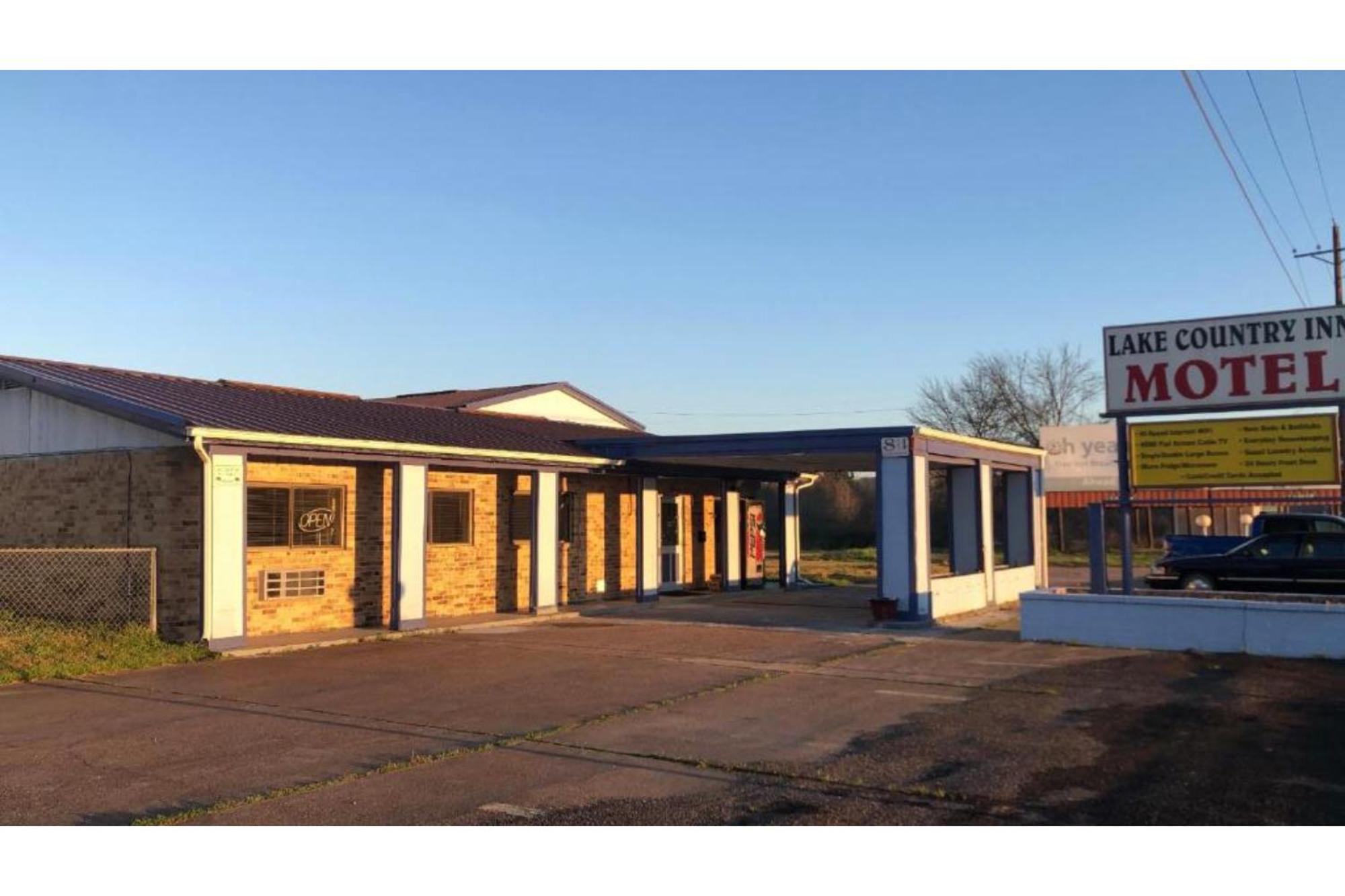 Country Motel 2*